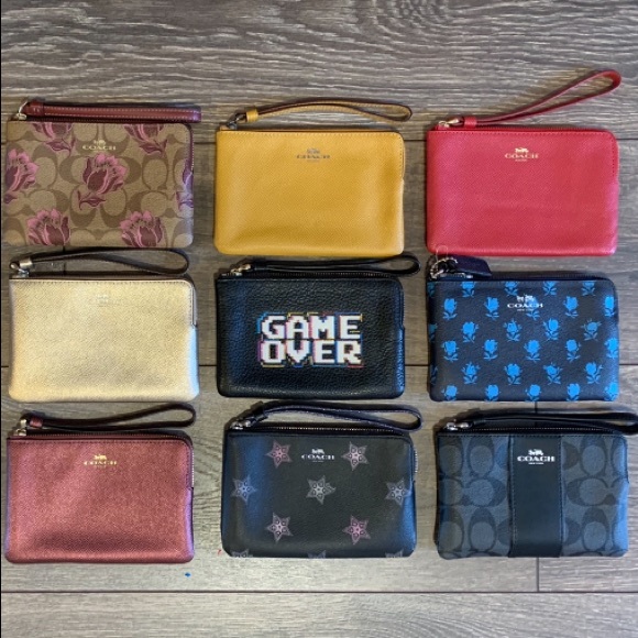 Coach | Blue Rose Print Wristlet - Picture 3 of 5